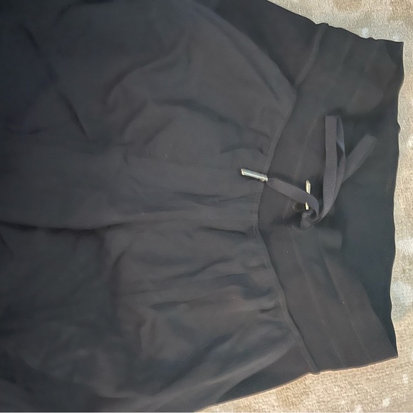 Lulu, lemon, black joggers, size 2 - Picture 3 of 4